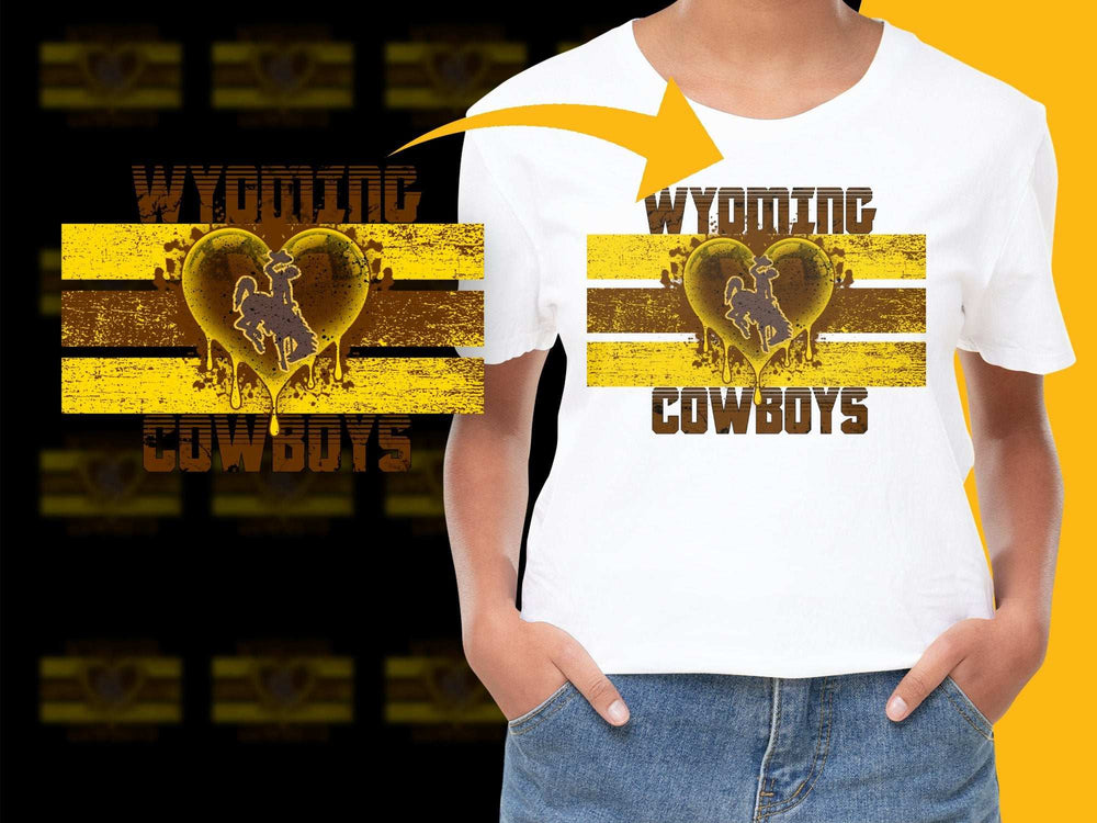 Wyoming Cowboys Heart Graphic T-Shirt, Vintage Distressed Style, Casual Sports Tee
