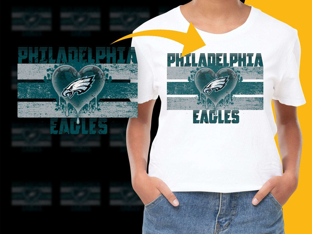 Philadelphia Eagles T-Shirt Vintage Distressed Logo Graphic Tee Sports Fan Apparel NFL Team
