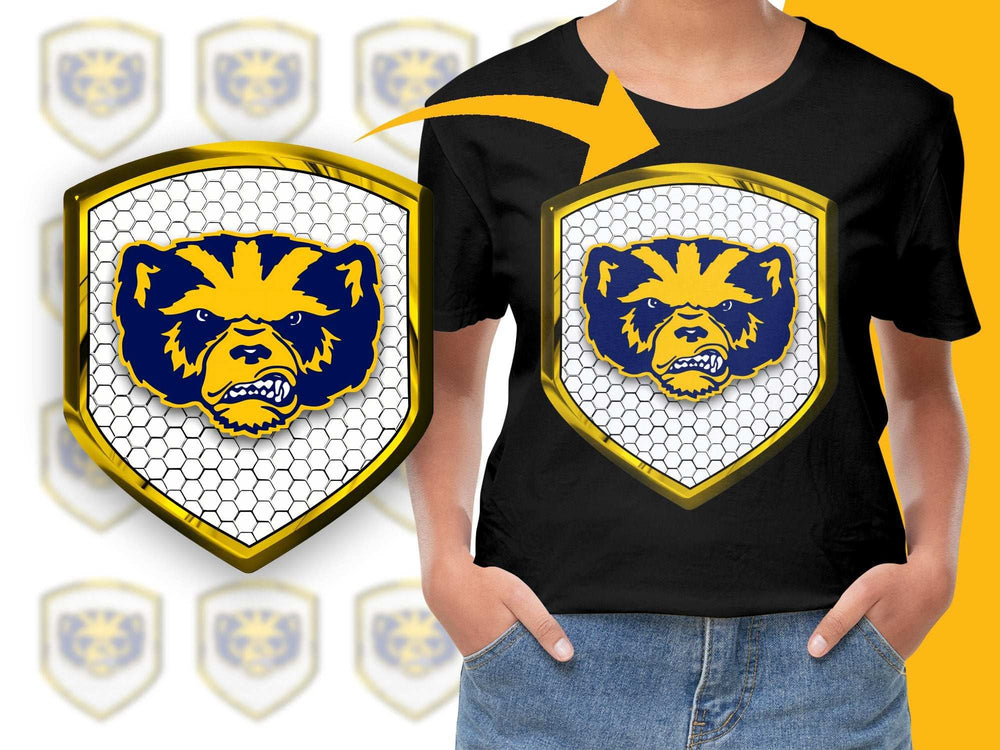 Men's Graphic T-Shirt Fierce Bear Design on Shield, Casual Streetwear, Bold Animal Print, Unique Urban Apparel