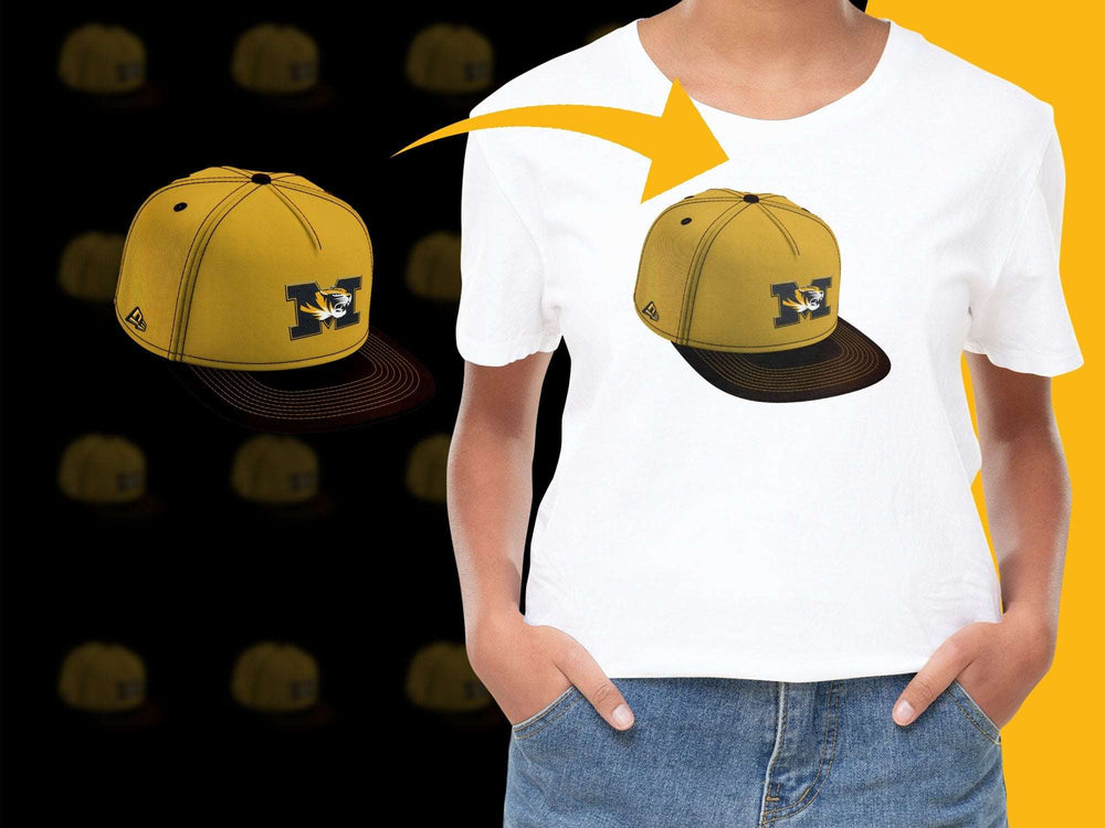 Trendy T-Shirt and Snapback Hat Set with Yellow and Black Logo, Stylish Casual Outfit