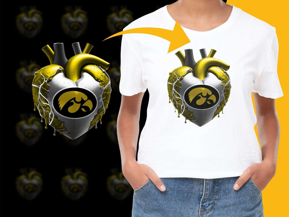 Unique Heart Graphic T-Shirt, Gothic Anatomical Heart Design, Trendy Edgy Tee, Unisex Fashion, Cool Dark Casual Wear